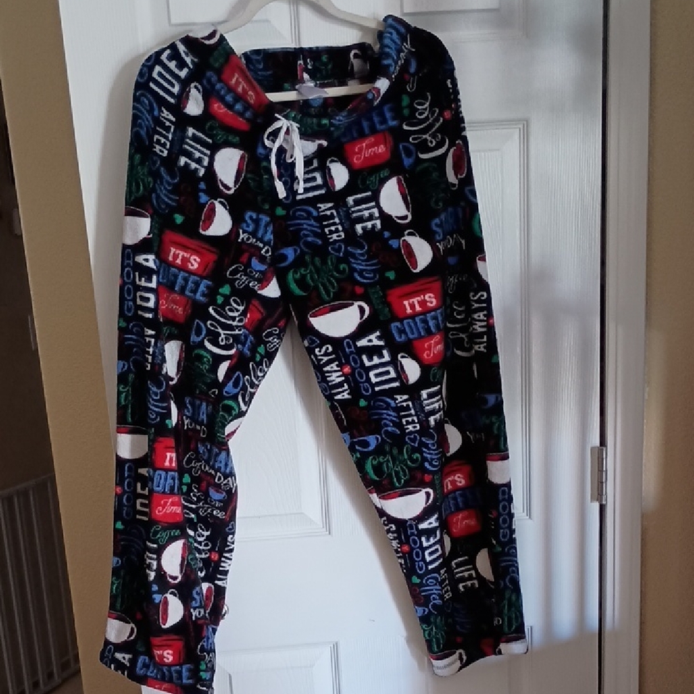 Secret Treasures Fleece Coffee-Themed Pajama Lounge Pants b400